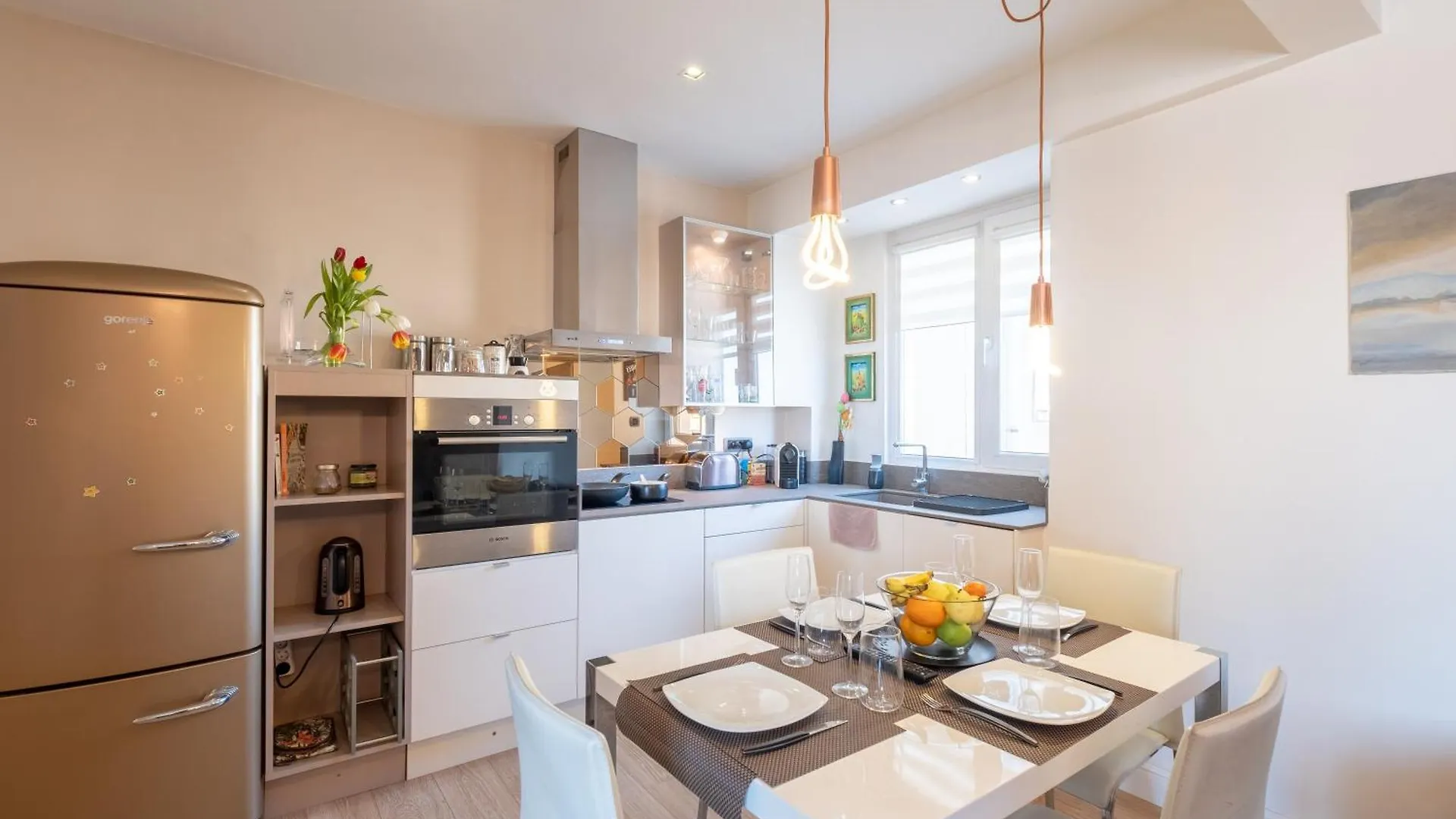 Tranquil Place In The Middle Of Downtown 2Br Sofia Apartment