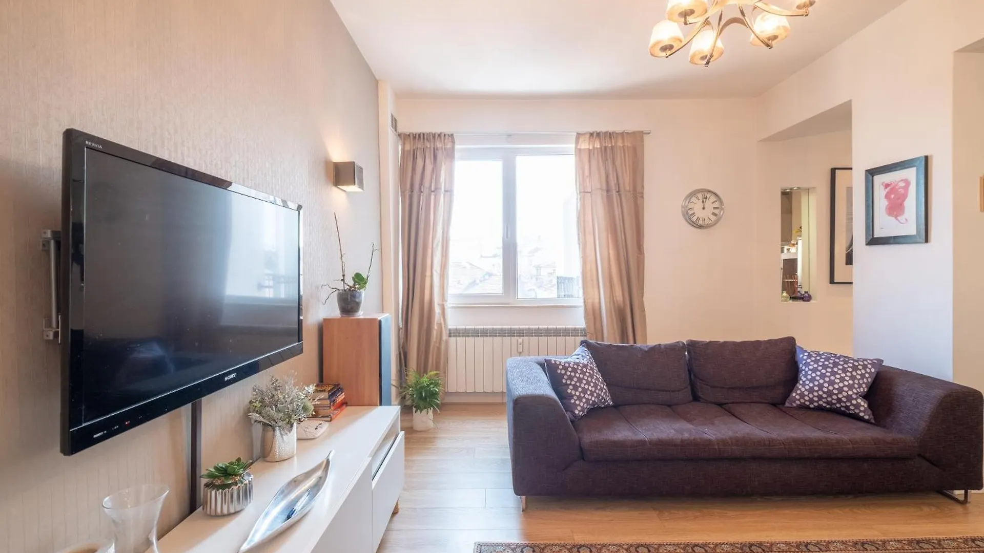 Apartment Tranquil Place In The Middle Of Downtown 2Br Sofia